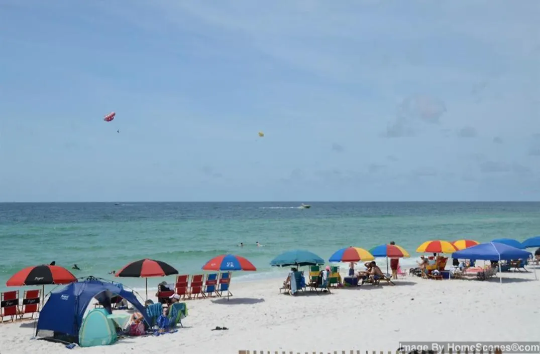 Aparthotel Beach Front Relaxing Get Away On Beautiful Destin Emerald Coast