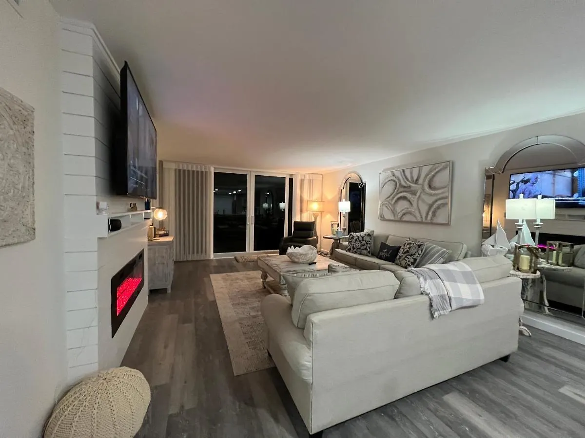 Beach Front Relaxing Get Away On Beautiful Destin Emerald Coast 0*,  United States